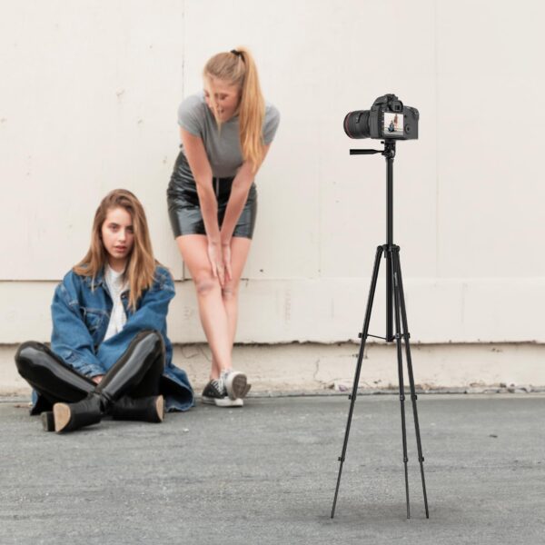 Amazon Basics Lightweight Aluminium Tripod Phone Holder | 3-Way Pan | Height Adjustable (36-111 cm) | For Phones, Cameras, Ring Lights, Reflectors, Umbrellas & Flashlights | Includes Carry Bag | Black - Image 9