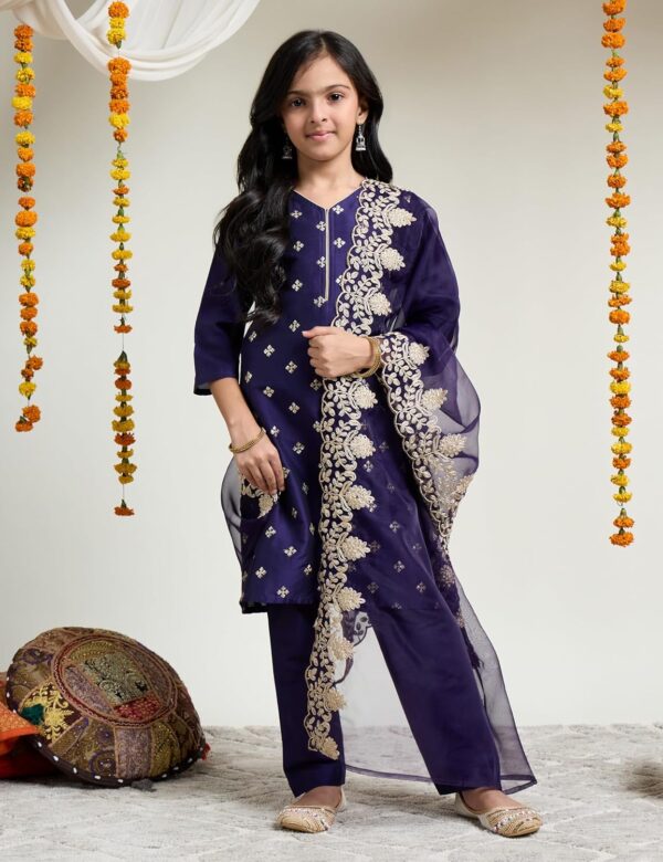 Amazon Brand - Symbol Girl's Rayon Ethnic Wear Embroidered Kurta Set with Organza Dupatta - Image 3