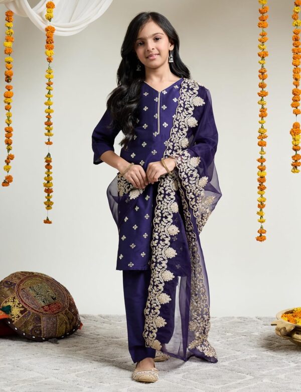 Amazon Brand - Symbol Girl's Rayon Ethnic Wear Embroidered Kurta Set with Organza Dupatta - Image 5