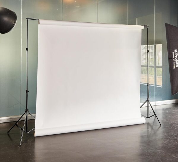 Amazon Basics Studio Background Stand Kit for Backdrop Photography and Videography, Adjustable, Foldable and Portable with Carry Bag (9 x 9 Feet) - Image 6