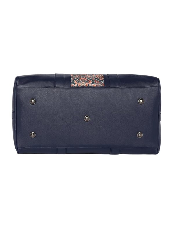 Fur Jaden Eco Friendly Vegan Leather Sustainable and Durable Cabin Duffle Bag 35L Travel Weekender Holiday and Gym Bag (Navy) - Image 6