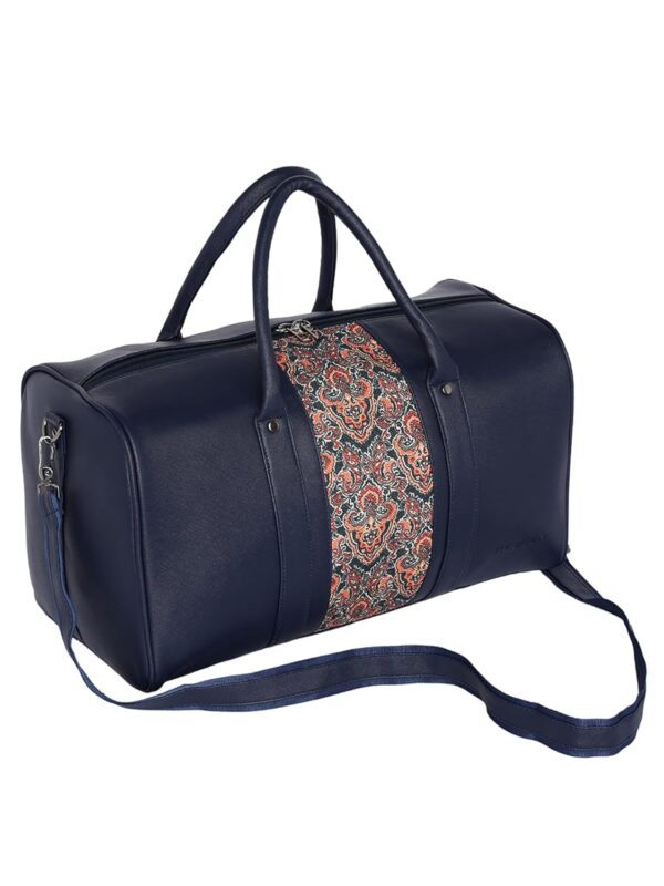 Fur Jaden Eco Friendly Vegan Leather Sustainable and Durable Cabin Duffle Bag 35L Travel Weekender Holiday and Gym Bag (Navy) - Image 3