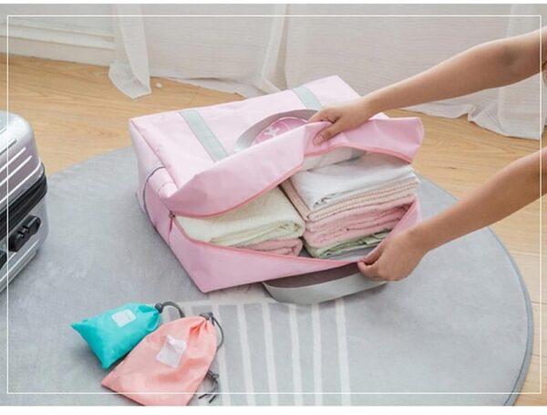 Zeinwap Travel Bags for Luggage Spacious with Pockets Foldable Weekender Zipper Duffle Bag for Travel Stylish Handbag Conveniently Carry on Trolley Bag Waterproof - 44 x 18 x 35 cm (Pink) - Image 9